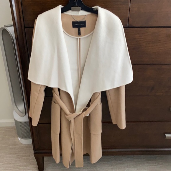 BCBGMaxAzria Jackets & Blazers - Bcbgmaxazria Wrap Coat